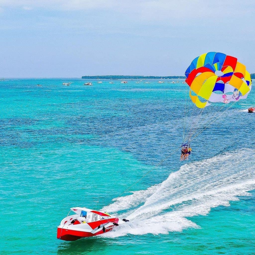 Parasailing in Punta Cana
