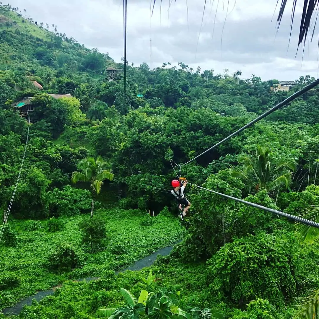 Aventure en tyrolienne à Punta Cana