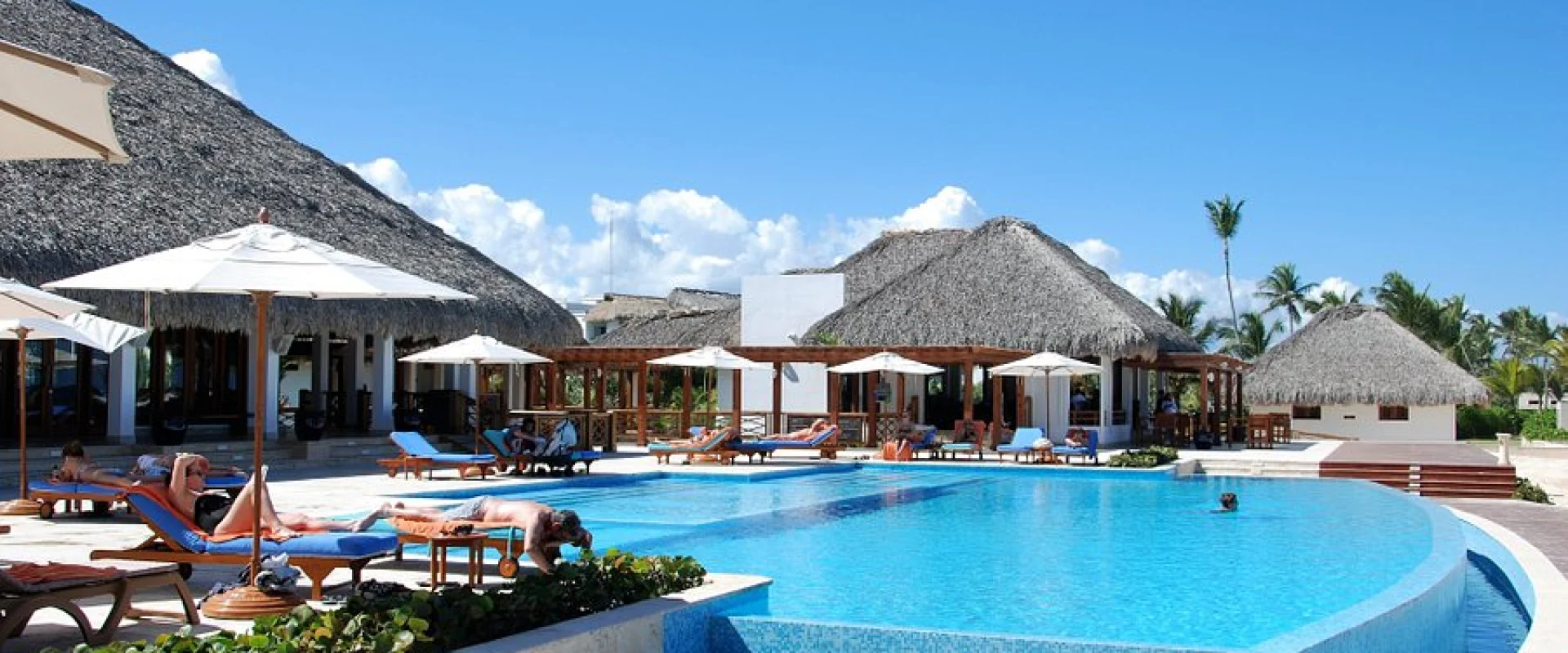 Coral House Suites Excursions – tours & activities