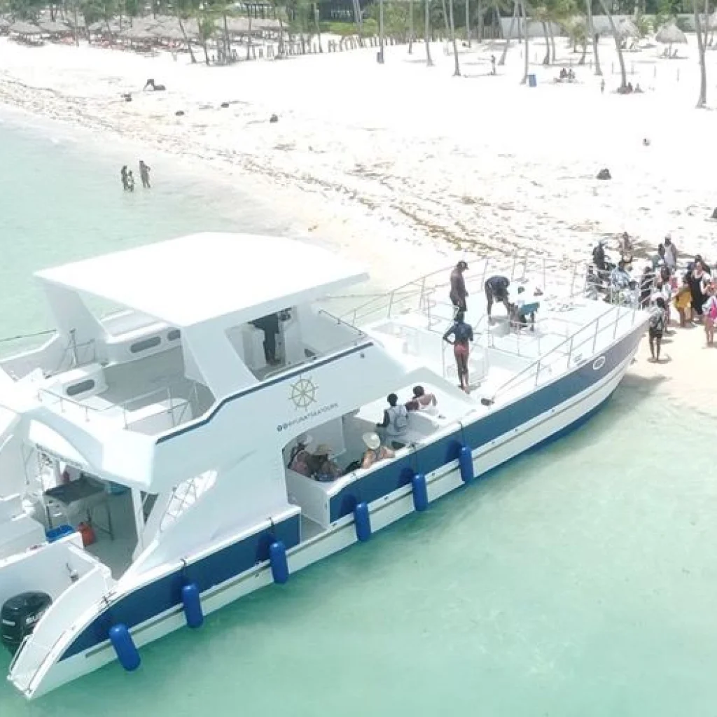 Private Catamaran Booze Cruise & Snorkeling