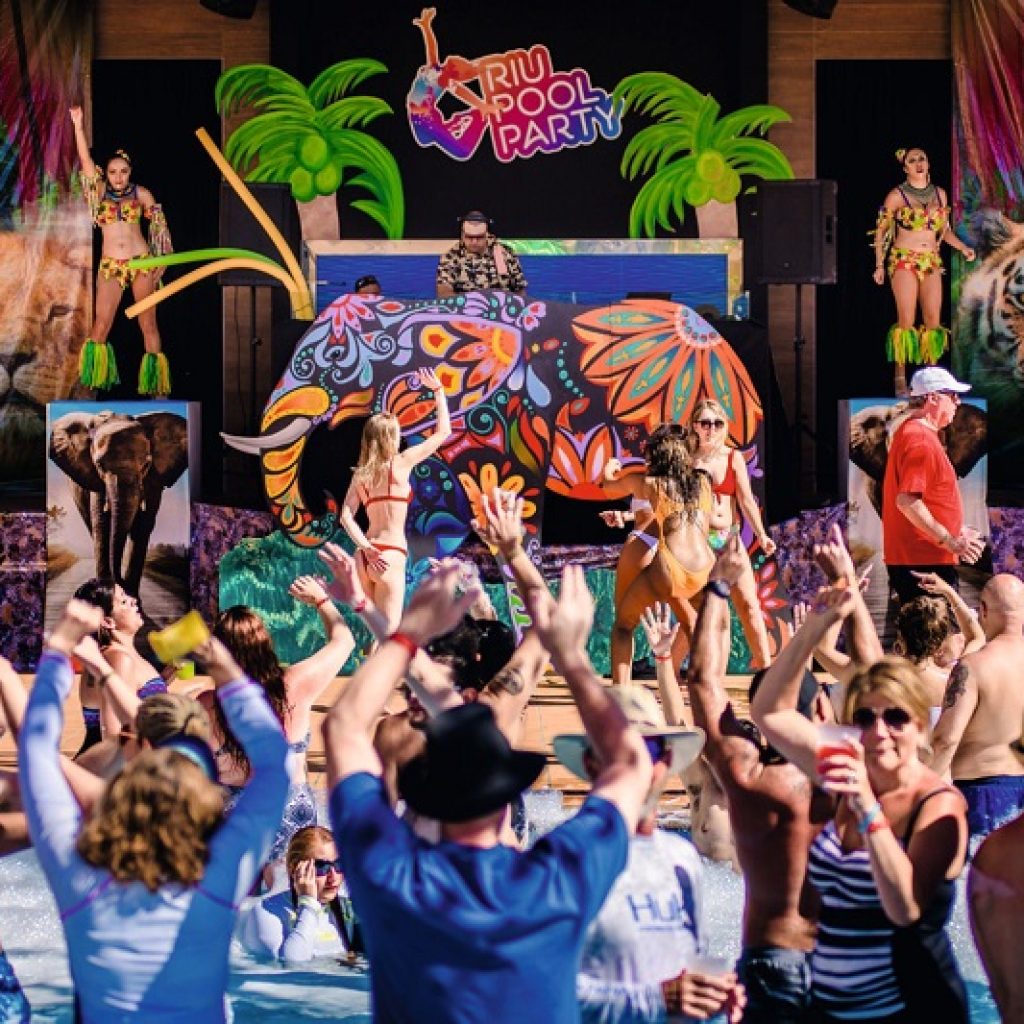 RIU Republica Party in Punta Cana - Punta Cana Adventures