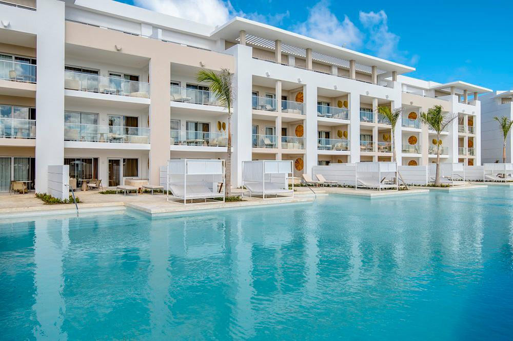 Swim Up Rooms at Paradisus Palma Real