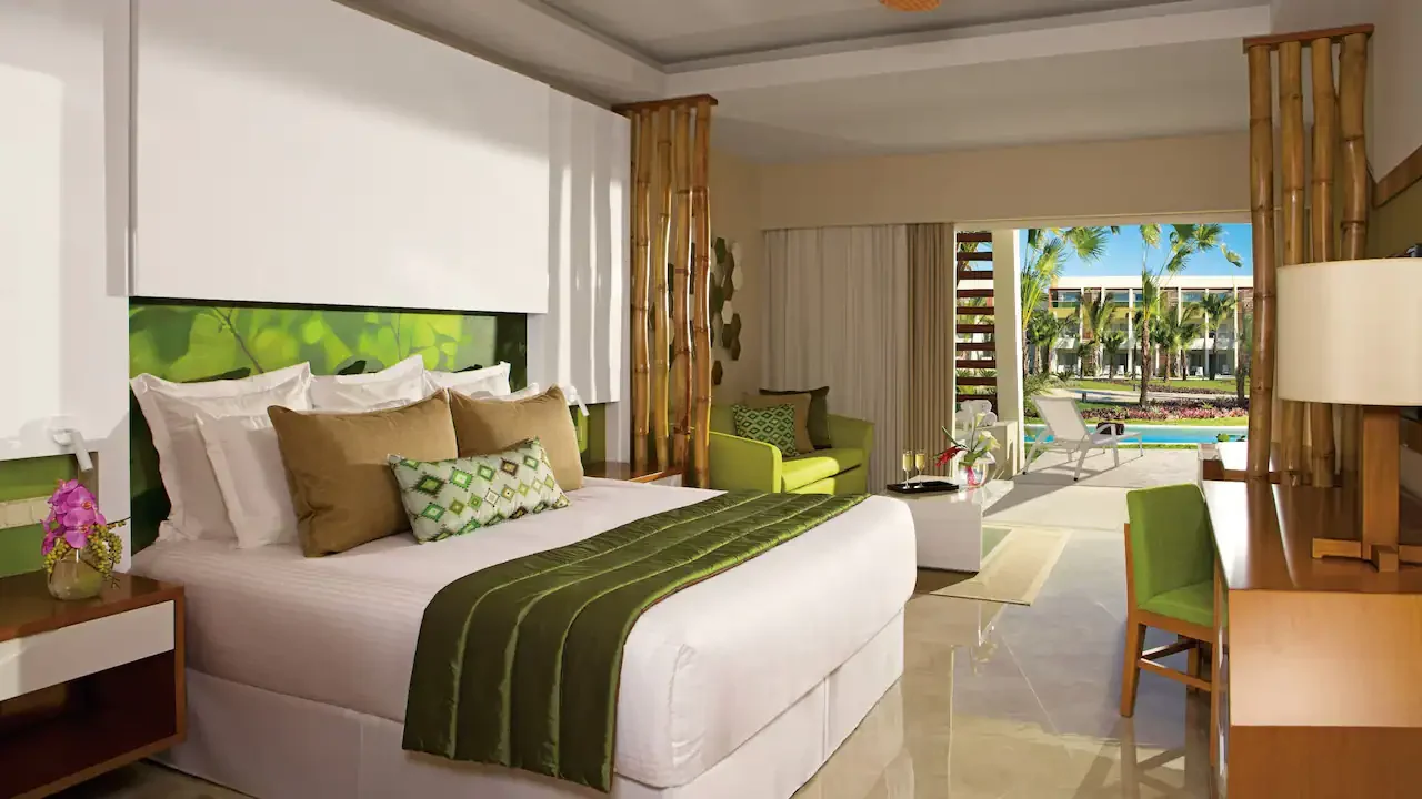 Infinity-Pool mit Ozeanblick in Punta Cana
