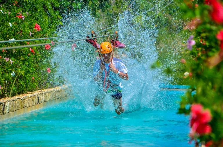 Zipline Splash, 4×4 Polaris Off-road & Horseback Riding Combo
